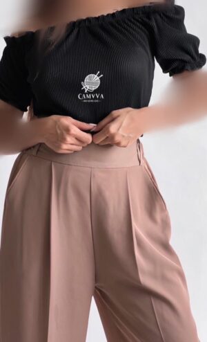 تاپ یقه قایقی